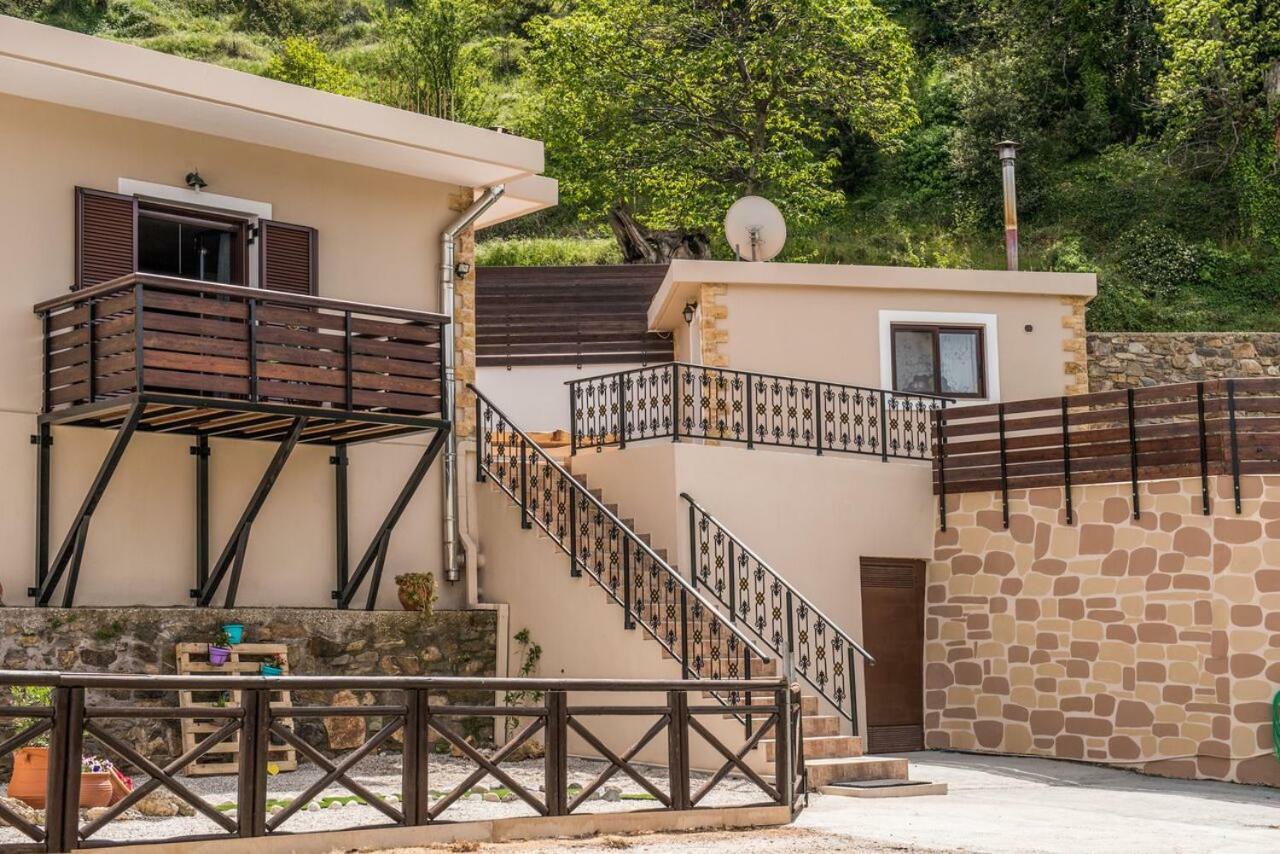 Marika Traditional Home Élos Exteriér fotografie