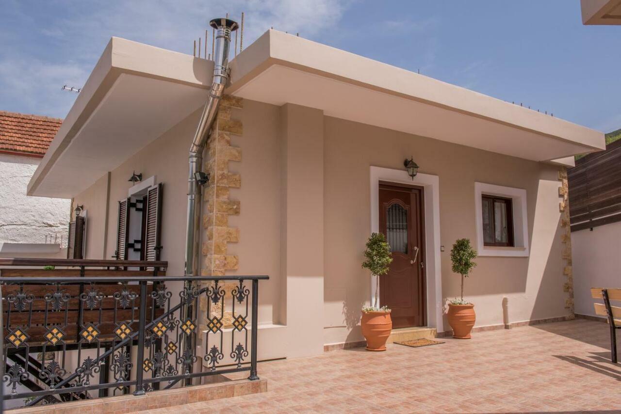 Marika Traditional Home Élos Exteriér fotografie